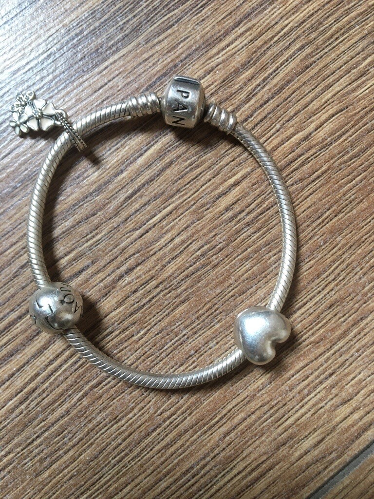 Pandora bracelet with charms | in 